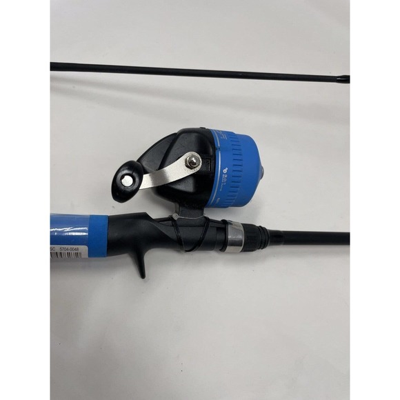 South Bend R2F Performance Series R2F4-JABT-SC Telescopic Rod And Reel - Picture 3 of 10